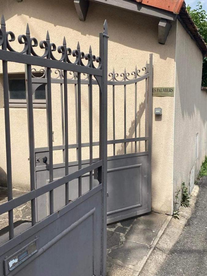 Les Palmiers Apartman Millau Kültér fotó